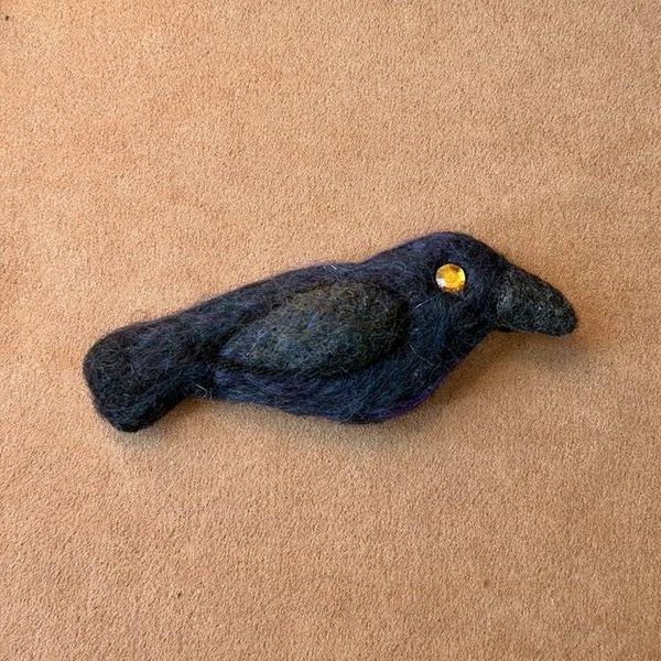 Alternate image for raven brooch, raven pin, raven gift, crow lover gift and needle felted raven, minimalist halloween costume