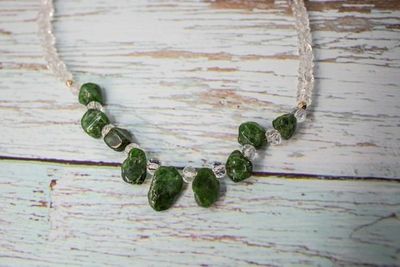 Alternate image for Woodland Elegance Faceted Clear Quartz and Chrome Diopside Nugget Necklace
