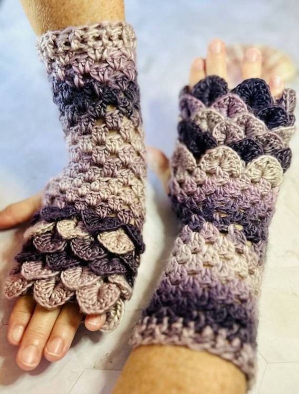 Alternate image for Crocheted Dragon Scale Fingerless Gloves Purple