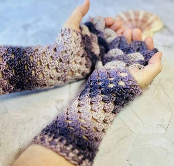 Alternate image for Crocheted Dragon Scale Fingerless Gloves Purple