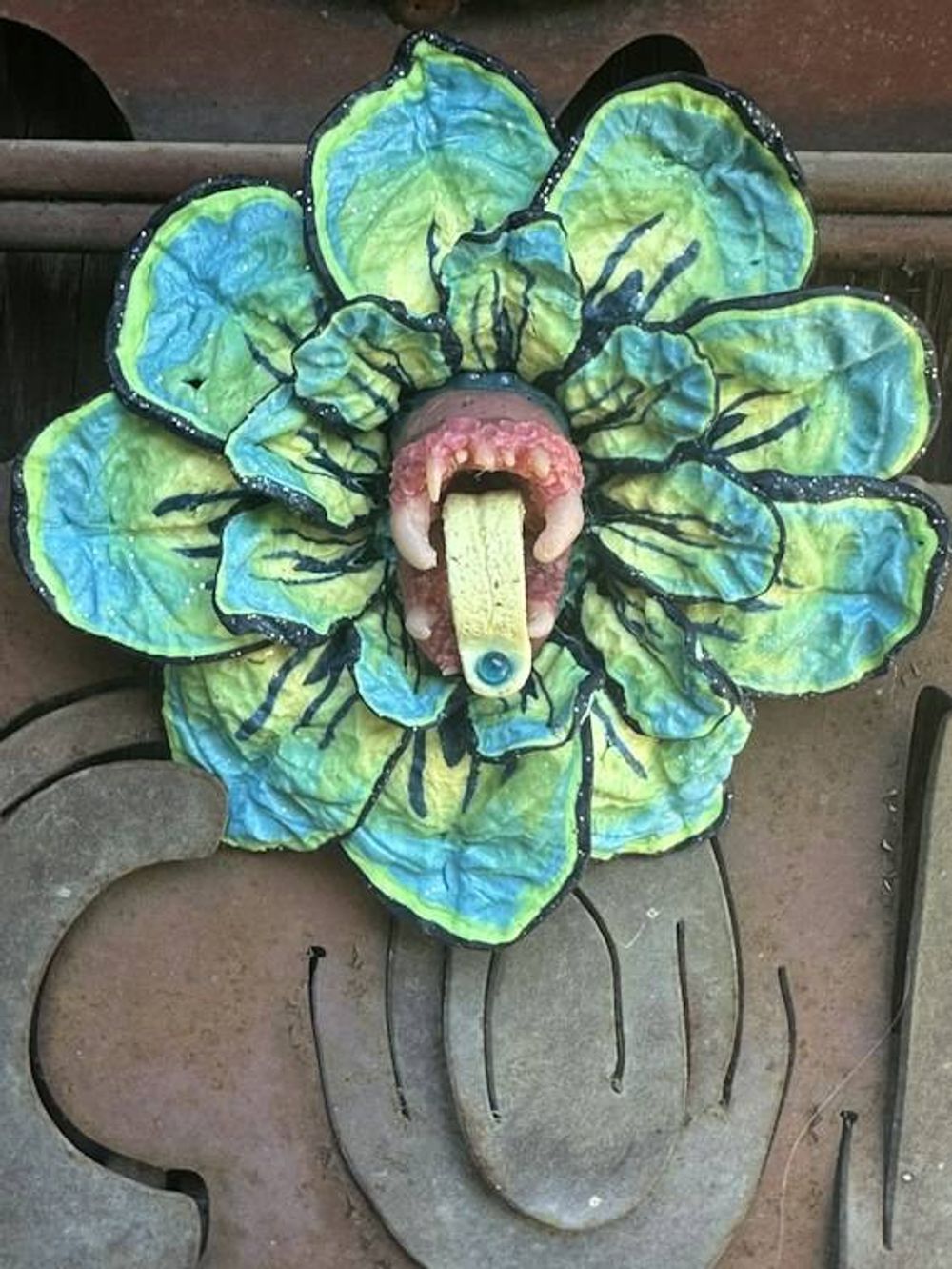 Alternate item image