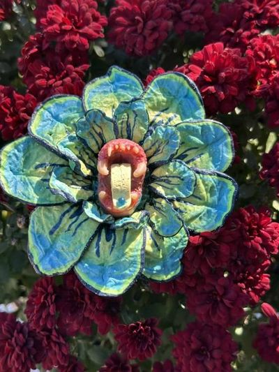 Alternate image for Polymer Clay Fang Flower Brooch