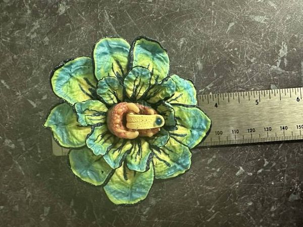 Alternate image for Polymer Clay Fang Flower Brooch