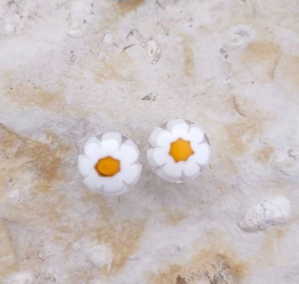 Alternate image for Fused Glass White Murrini Daisy Post Earrings