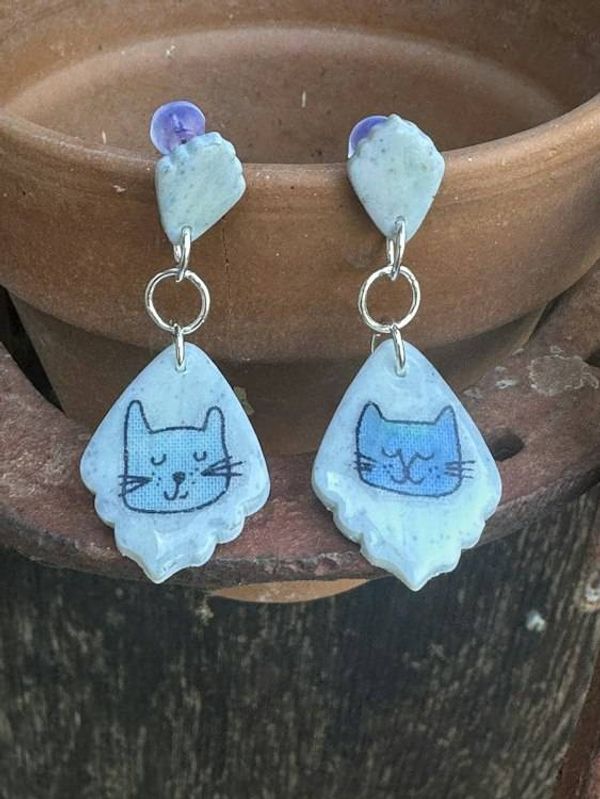 Alternate image for Kitty earrings