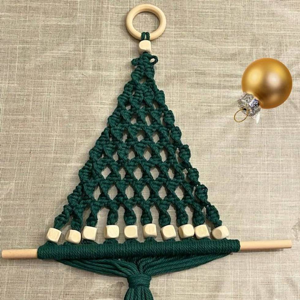 Macrame Christmas Tree Indoor Wall Hanging, Boho Holiday Decor