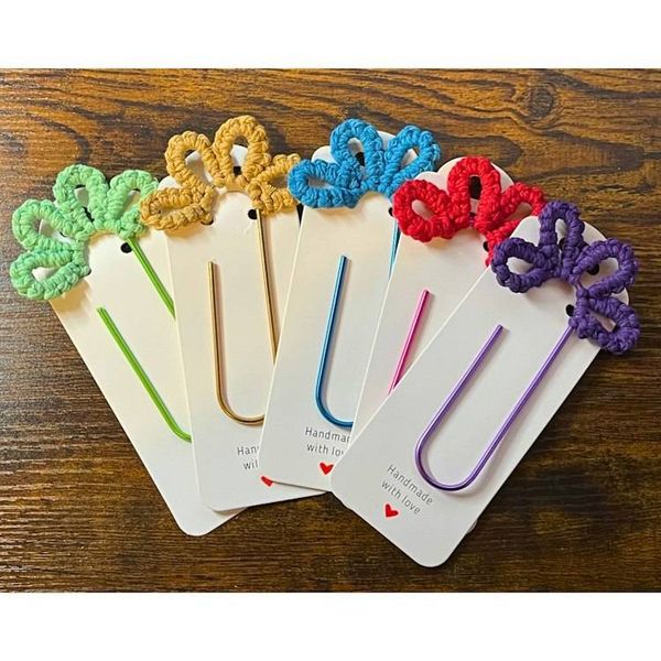 Alternate image for Jumbo Paperclip Bookmark - Macrame Flower Design