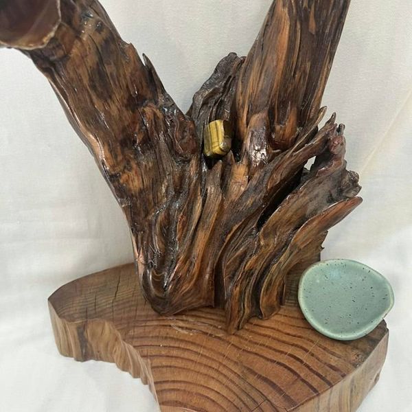 Alternate image for Earth Energy Hand-Shaped Nature Art From a Vintage Tree Root