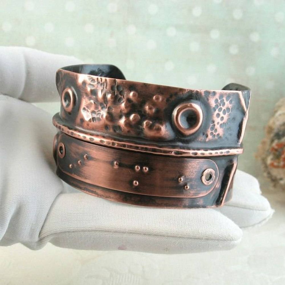 Main item image