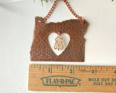 Alternate image for Oregon Copper Holiday Ornament with Heart Cutout and Oregon Sunstone Charm