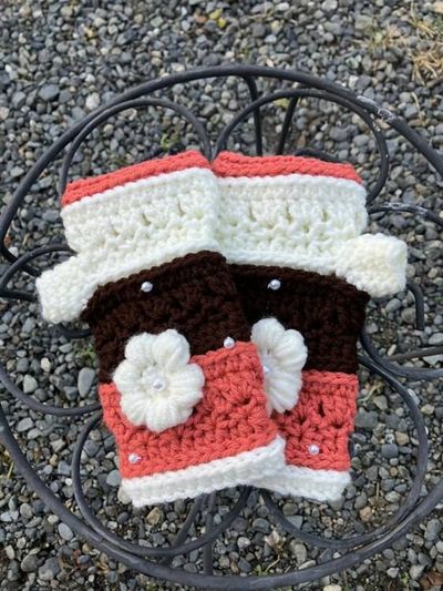 Primary image for Woman’s Fingerless Gloves Cream, Brick and Brown