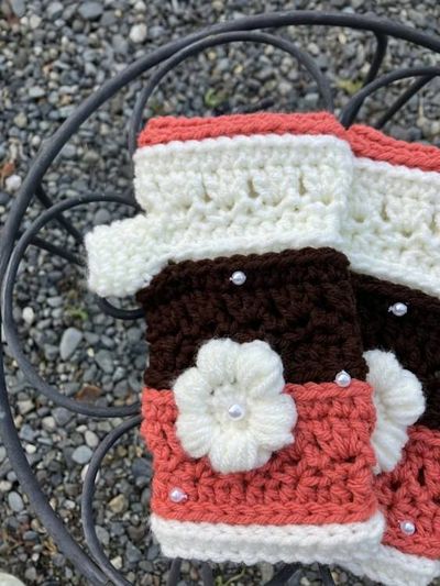 Alternate image for Woman’s Fingerless Gloves Cream, Brick and Brown