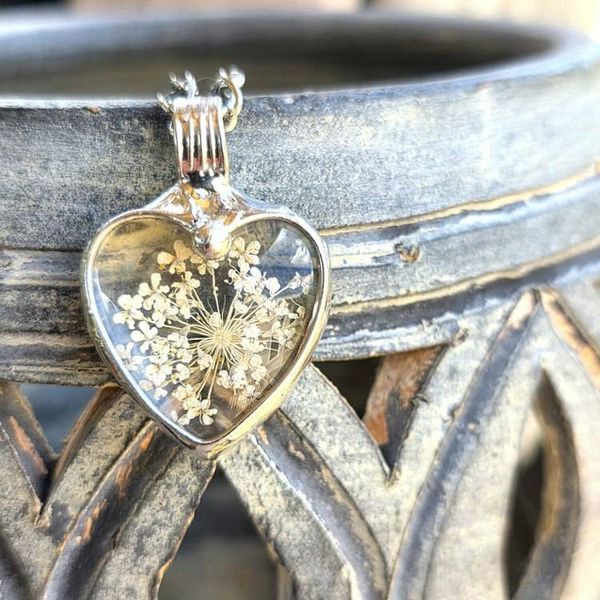 Alternate image for Queen Annes Lace Glass Heart Pendant, Pressed Flower Necklace, 13th Anniversary Gift for Wife