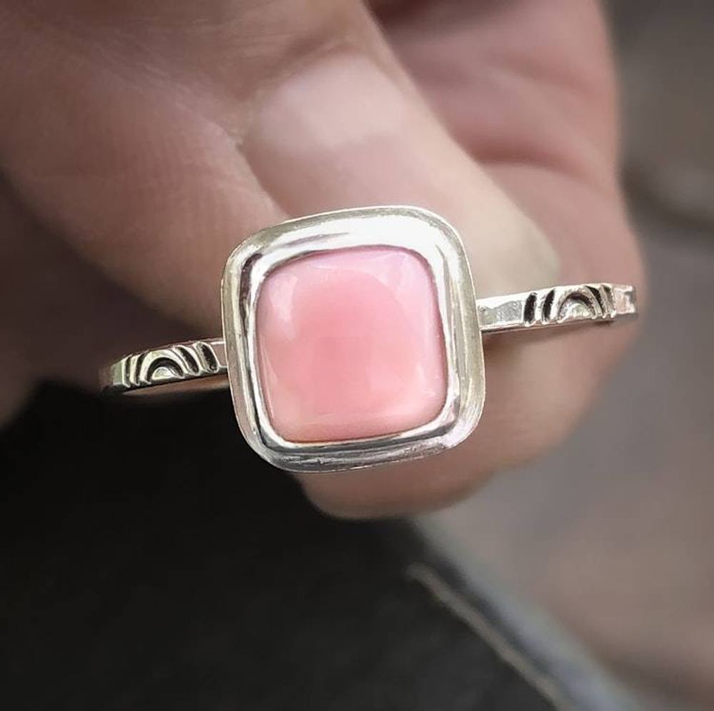 Main item image