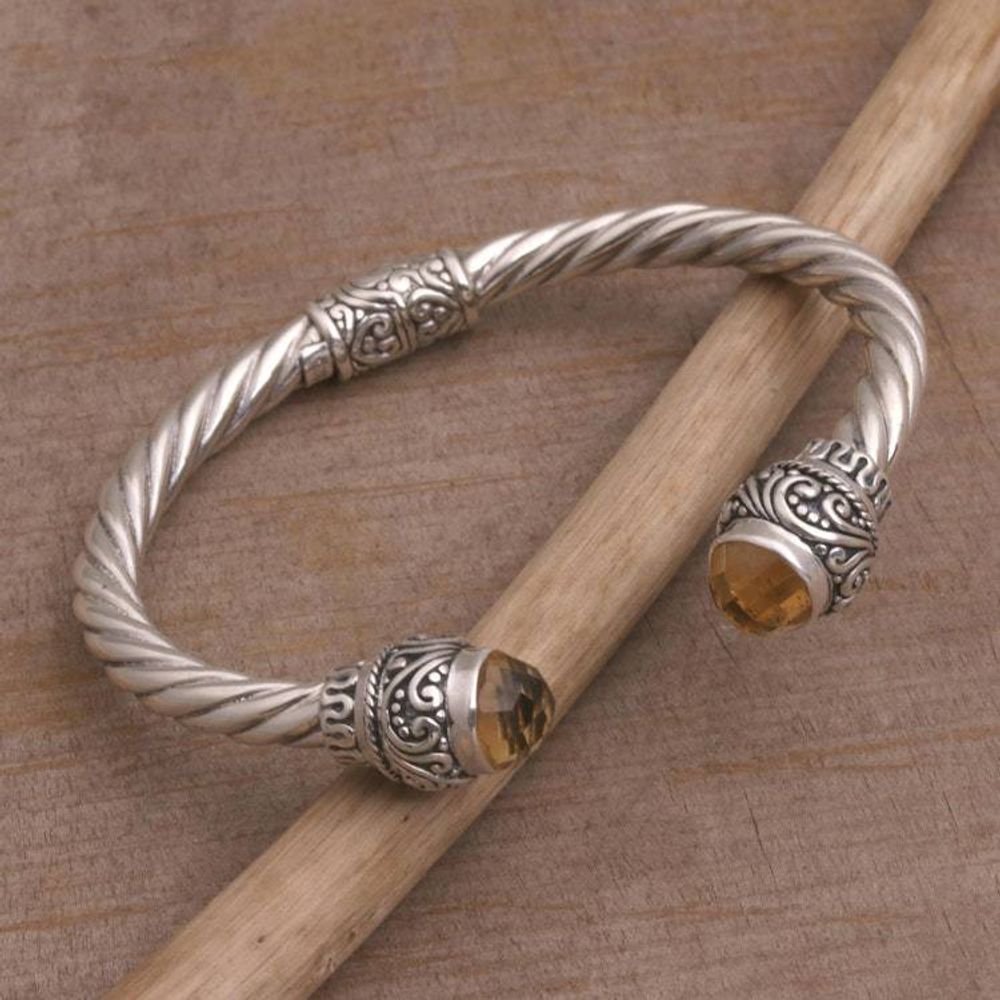 Main item image