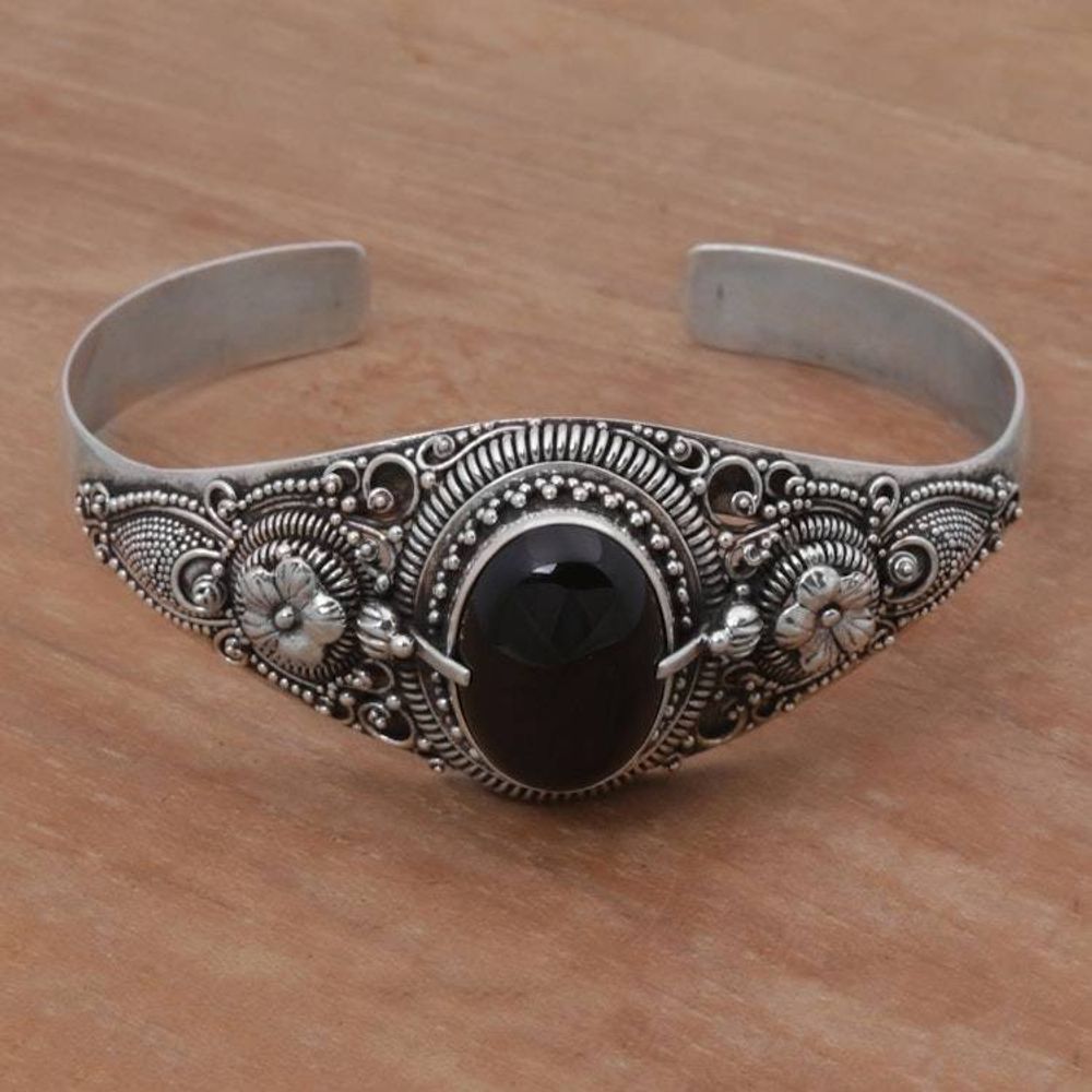 Main item image