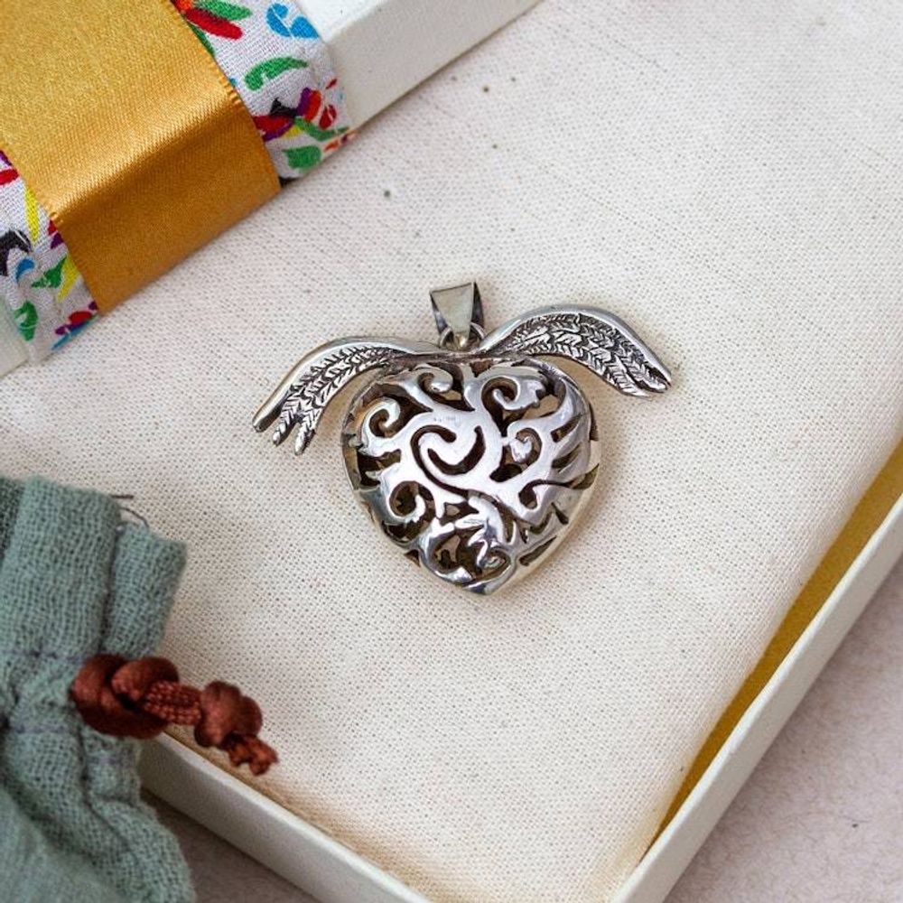 Main item image
