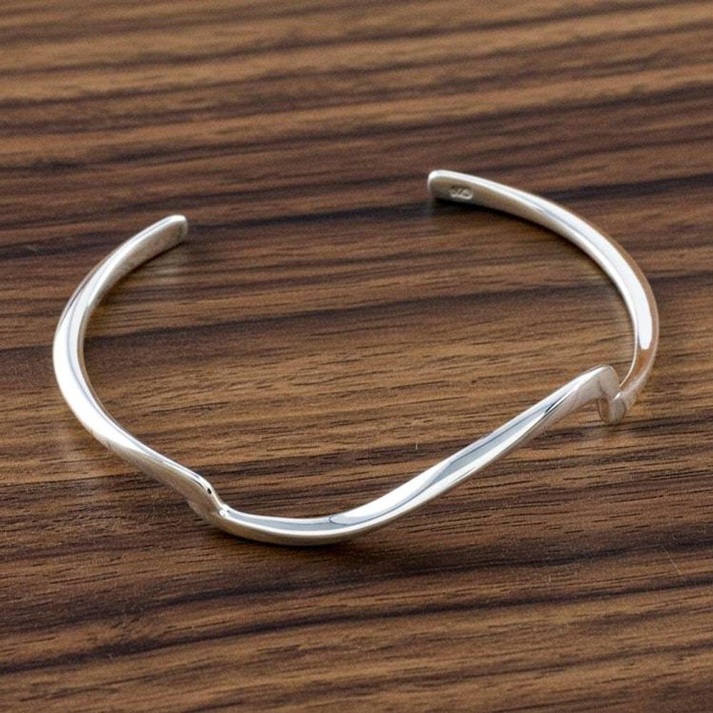 Main item image
