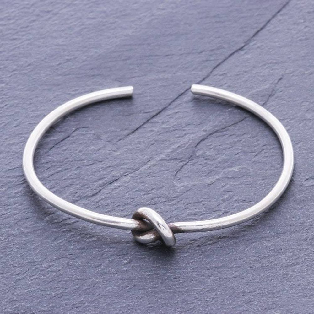 Main item image