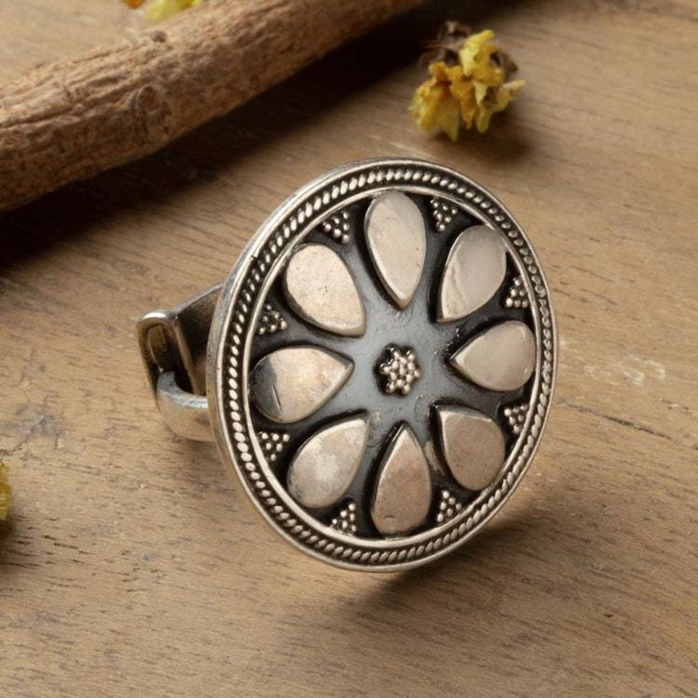 Main item image