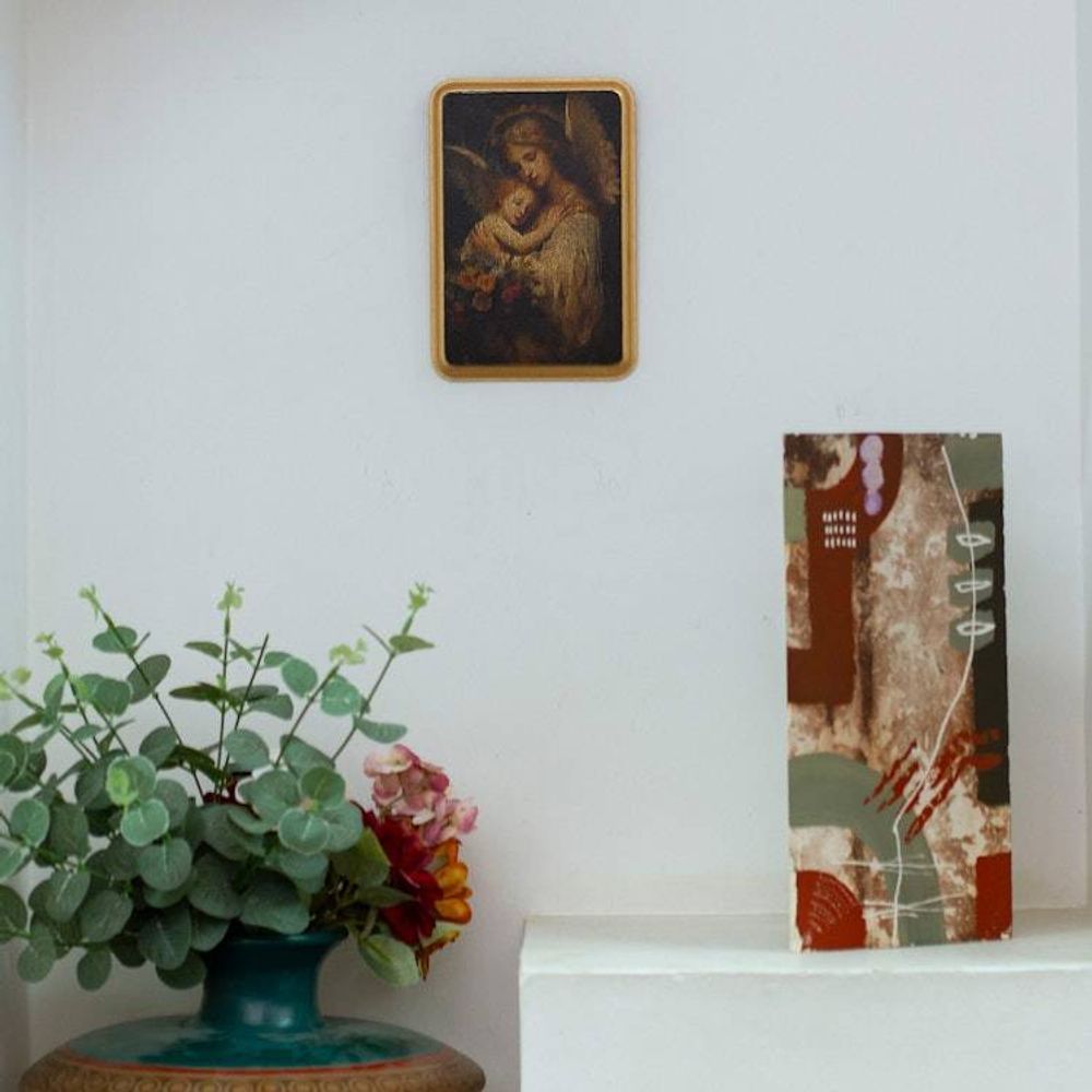 Main item image