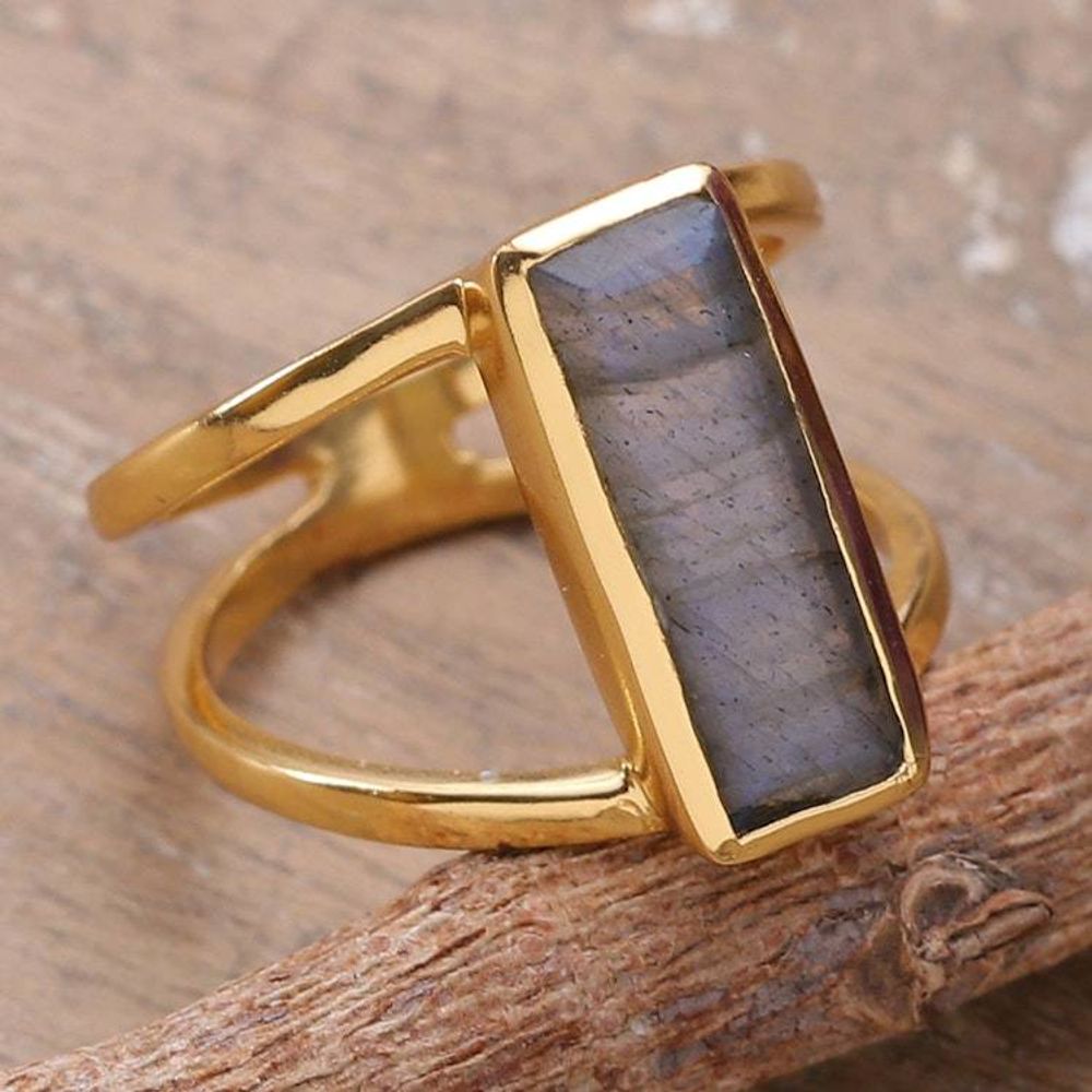 Main item image