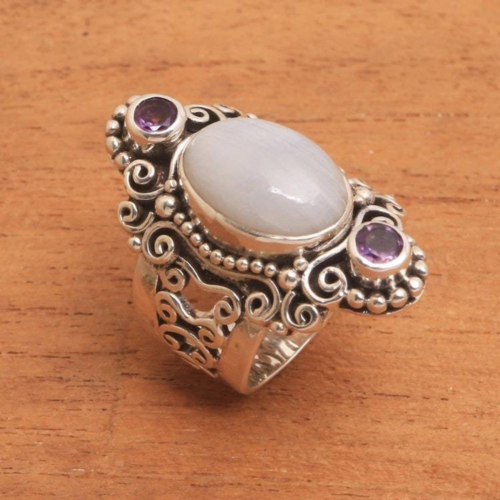 Main item image