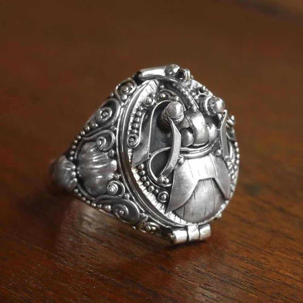 Main item image